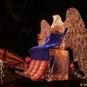 Main-Street-Electrical-Parade-97