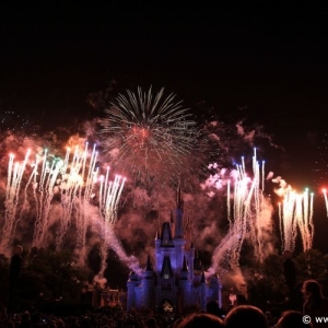 Summer-Nightastic-fireworks-48