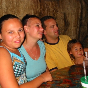 102-0248_IMG