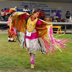 American_Indian_in_native_dress_2