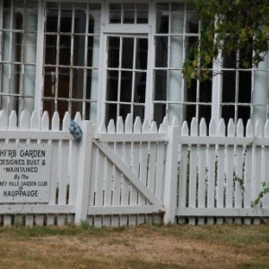 picket_fence_gate