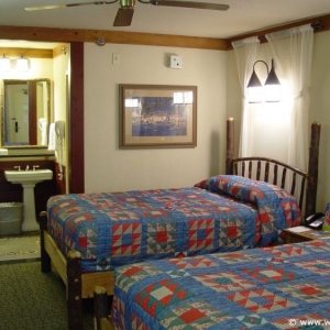 Alligator_Bayou_Room_01