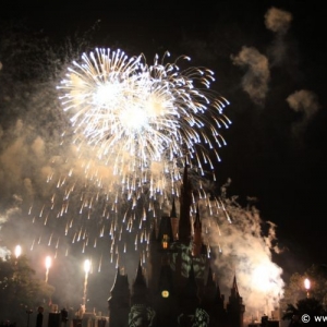 HalloWishes_Fireworks_28