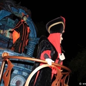 Boo-to-You_Halloween_Parade_38