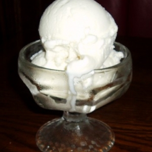 Mama Melrose Vanilla Gelato