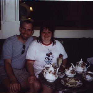 2004-afternoon_tea
