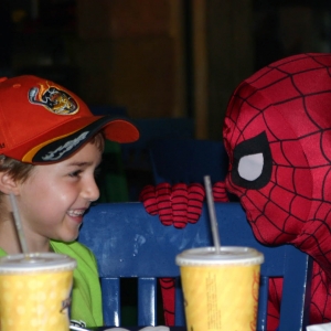 spiderman breakfast at IOA