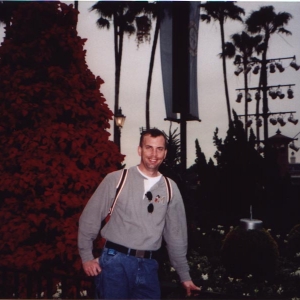 2002-Poinsetta_tree