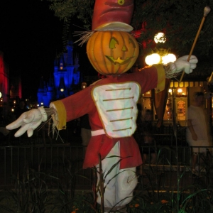 9-10_WDW_338
