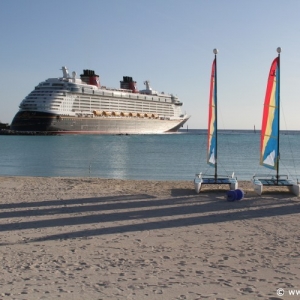 Disney_Dream_Cruise_Ship_004