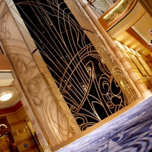 Disney_Dream_Cruise_Ship_010