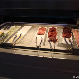 Cabanas-Embarkation-Buffet-09