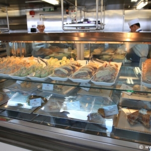 Media 'Flos-Cafe-07' in category 'Disney Dream Dining'
