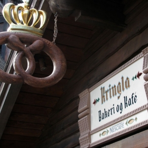 9-10_WDW_439