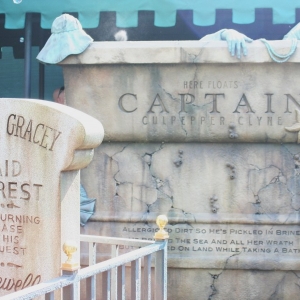 Haunted Mansion interactive queue 2