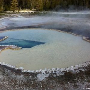 2-Upper-Geyser-Basin-017