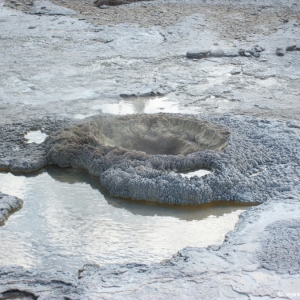 2-Upper-Geyser-Basin-066