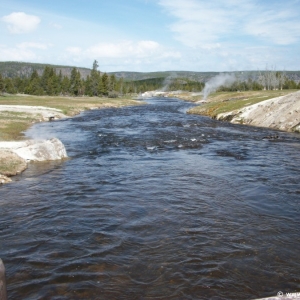 2-Upper-Geyser-Basin-081