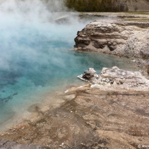 7-Grand-Prismatic-Spring-008