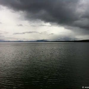 5-Yellowstone-Lake-001