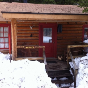 9-Brooks-Lake-Lodge-Cabin-002