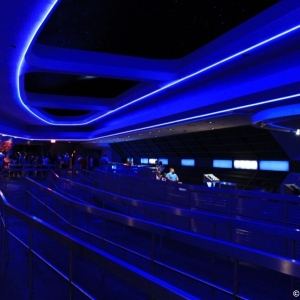 Space-Mountain-15