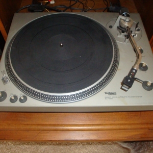 Turntable