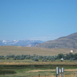 WY