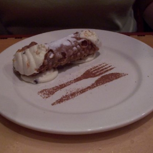Cannoli at Alfredo's