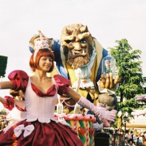 Beast float