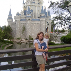 Camilla, Linnea, Kai and Castle - 11/2004
