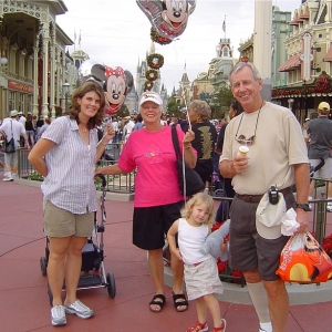 Family at Main Street - 11/2004