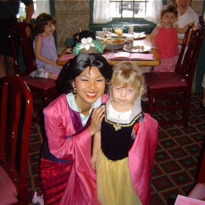 Linnea and Mulan - 11/2004