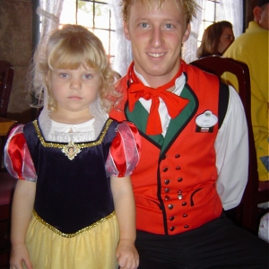 Linnea and Waiter - 11/2004
