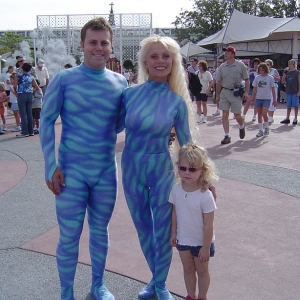 Acrobat performers - 11/2004