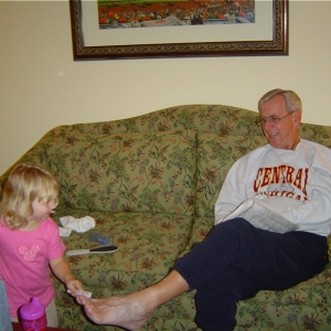 Grandpa and Linnea at SSR - 11/2004