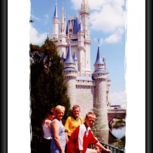 family magic kingdom 1999