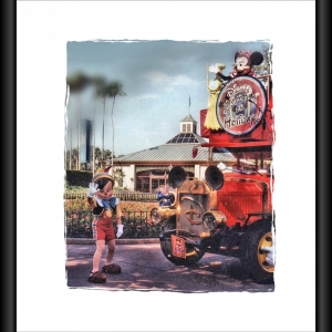 disney traffic cop