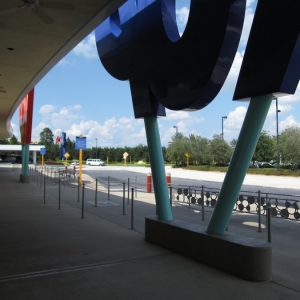 Pop Century transportation area, 11-Sep-2010