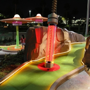 Hollywood-Drive-In-Golf-088