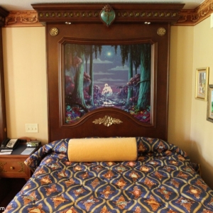 royal-guest-rooms-007