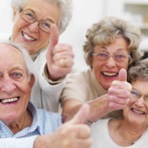 Old_People_Eating