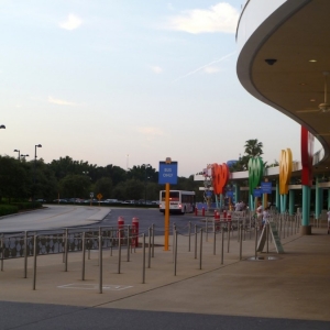 Pop Century bus stop area, 22-Aug-2011