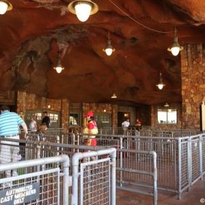 Radiator-Springs-Racers-020