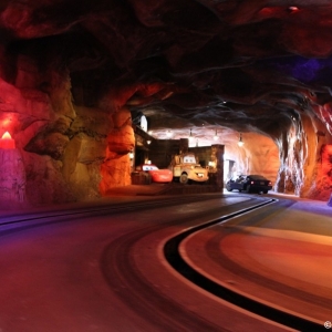 Radiator-Springs-Racers-046