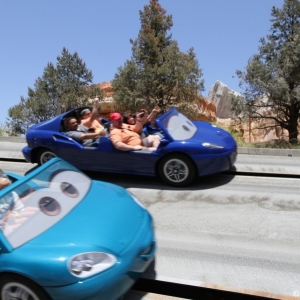 Radiator-Springs-Racers-054