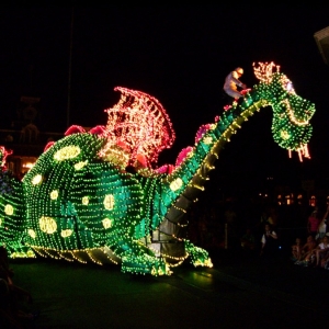 MAIN-ST-ELECTRICAL-PARADE-82
