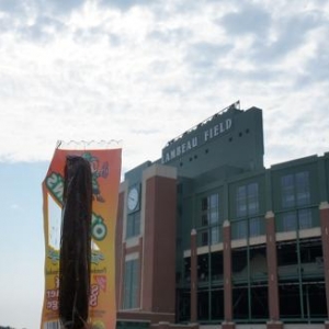 1Sausage_Lambeau
