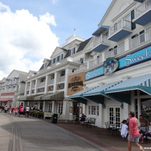 Boardwalk_Dining_018