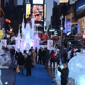 Disney-Builds-Ice-Castle-Times-Square-001